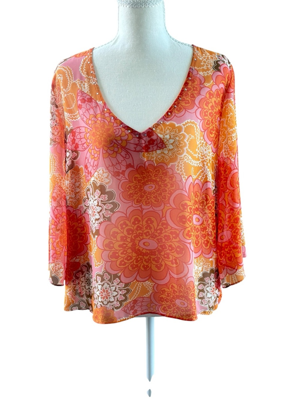 Daisy Fuentes, Women's L, Sheer V-neck Floral Print Blouse, 3/4 Flared Sleeve
